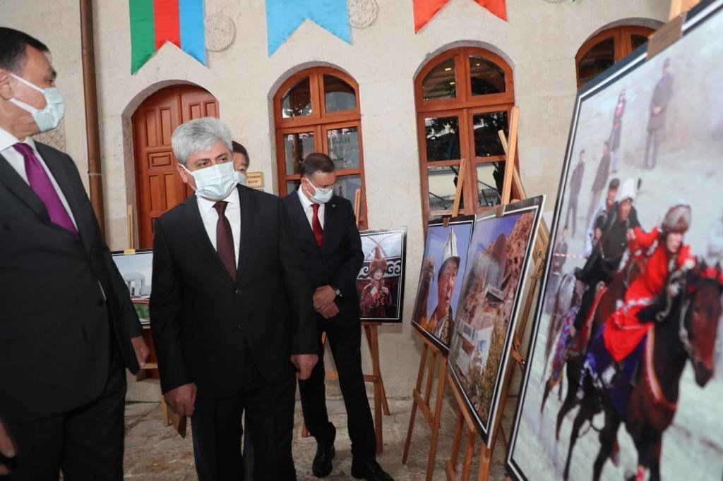 Türk Dünyası Fotoğraf Sergisi’nin Açılışı Gerçekleştirildi