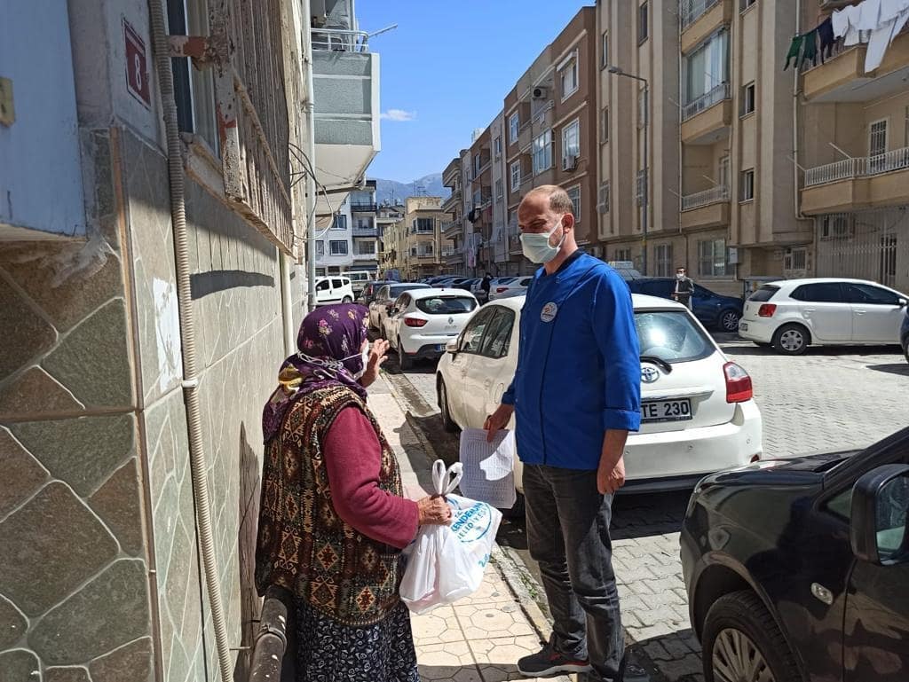 Başkan Fatih Tosyalı:Ramazan&#8217;da Sıcak Yemek Dağıtımı Yapıyoruz