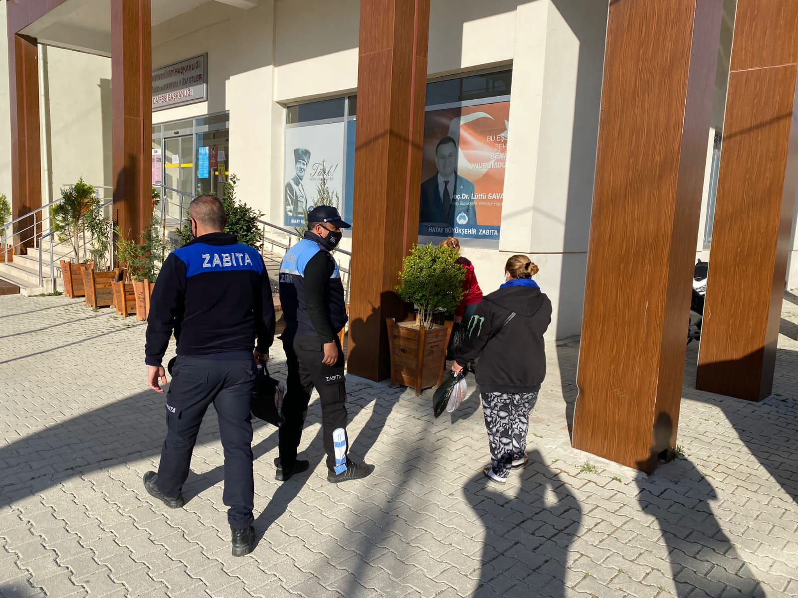 HBB’DEN DİLENCİLERE GEÇİT YOK