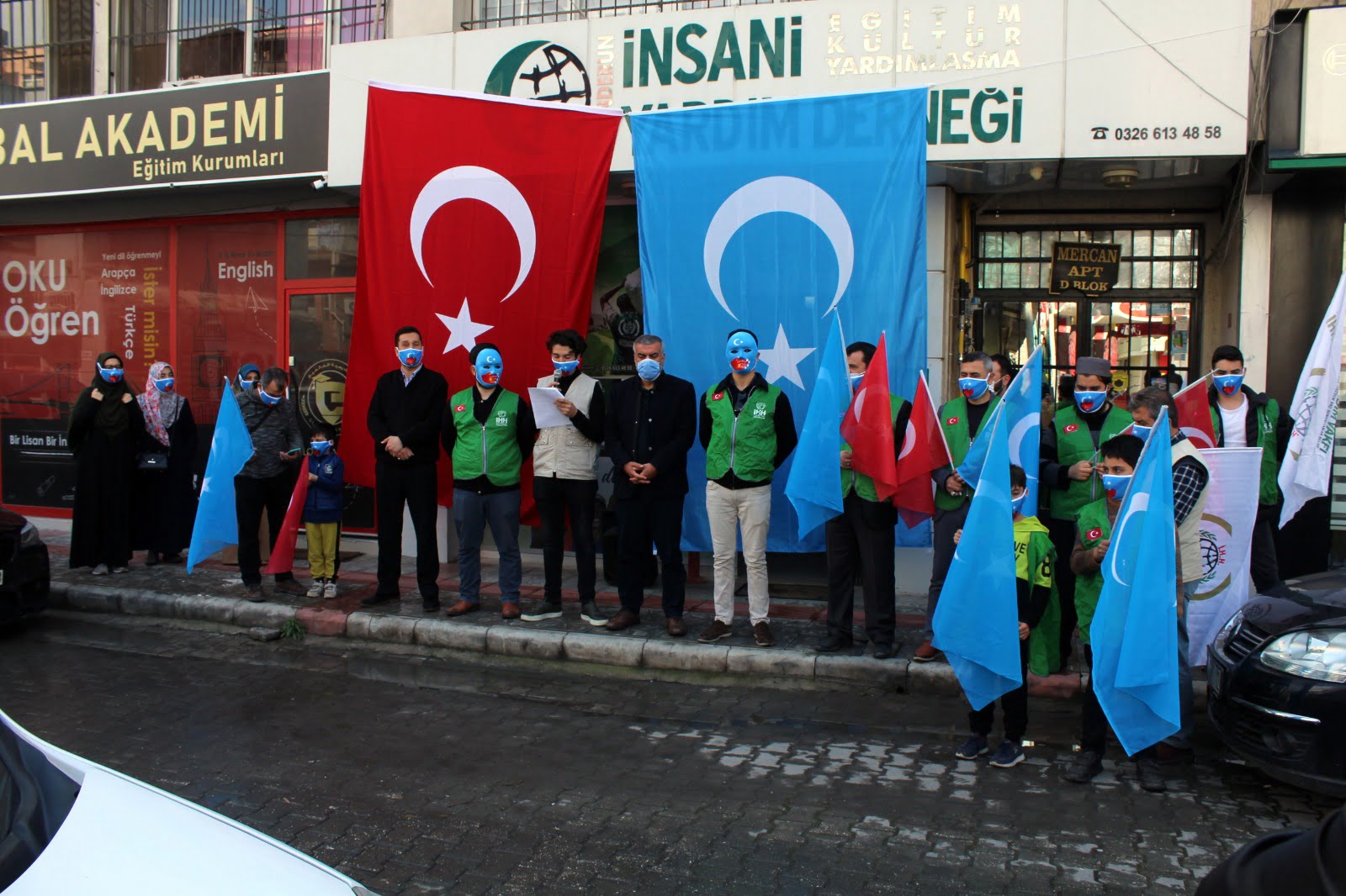 İHH&rsquo;dan &Ccedil;in&rsquo;e Doğu T&uuml;rkistan tepkisi