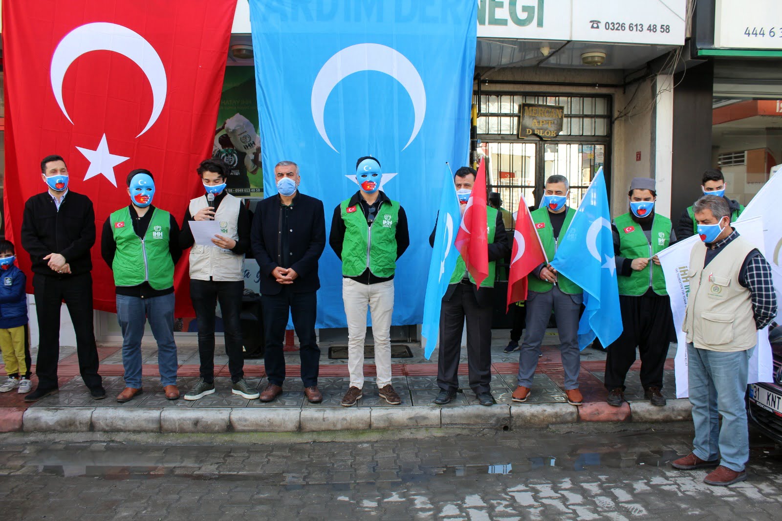 İHH&rsquo;dan &Ccedil;in&rsquo;e Doğu T&uuml;rkistan tepkisi