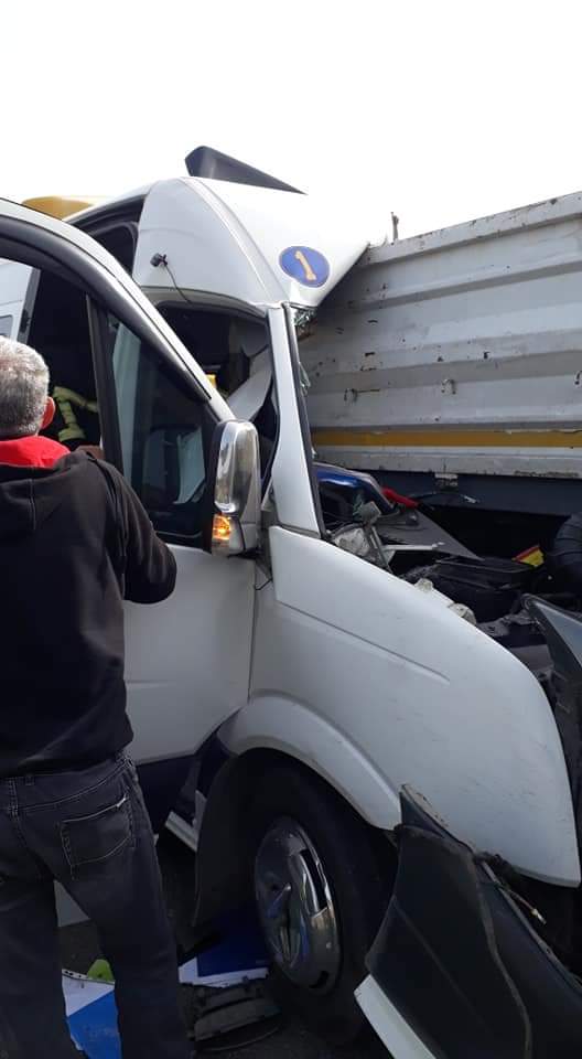 Feci Kaza 11 Yaralı