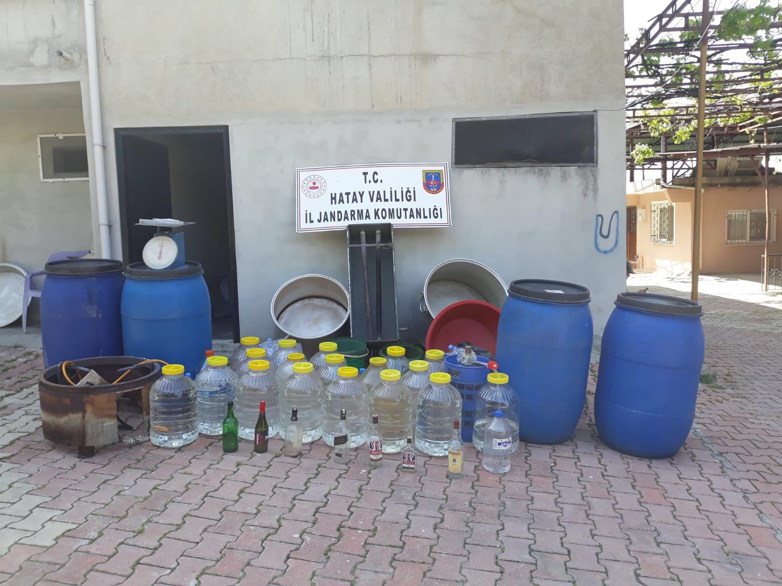 745 lt. Sahte Rakı ele Geçirildi