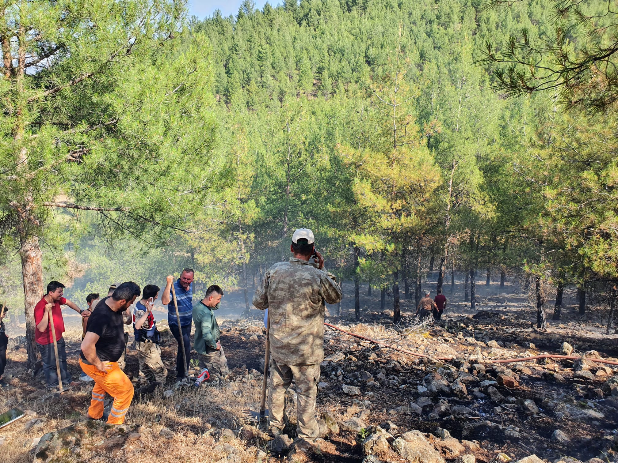 Üç İlçedeki Yangına Hbb İtfaiyesinden Hızlı Müdahale