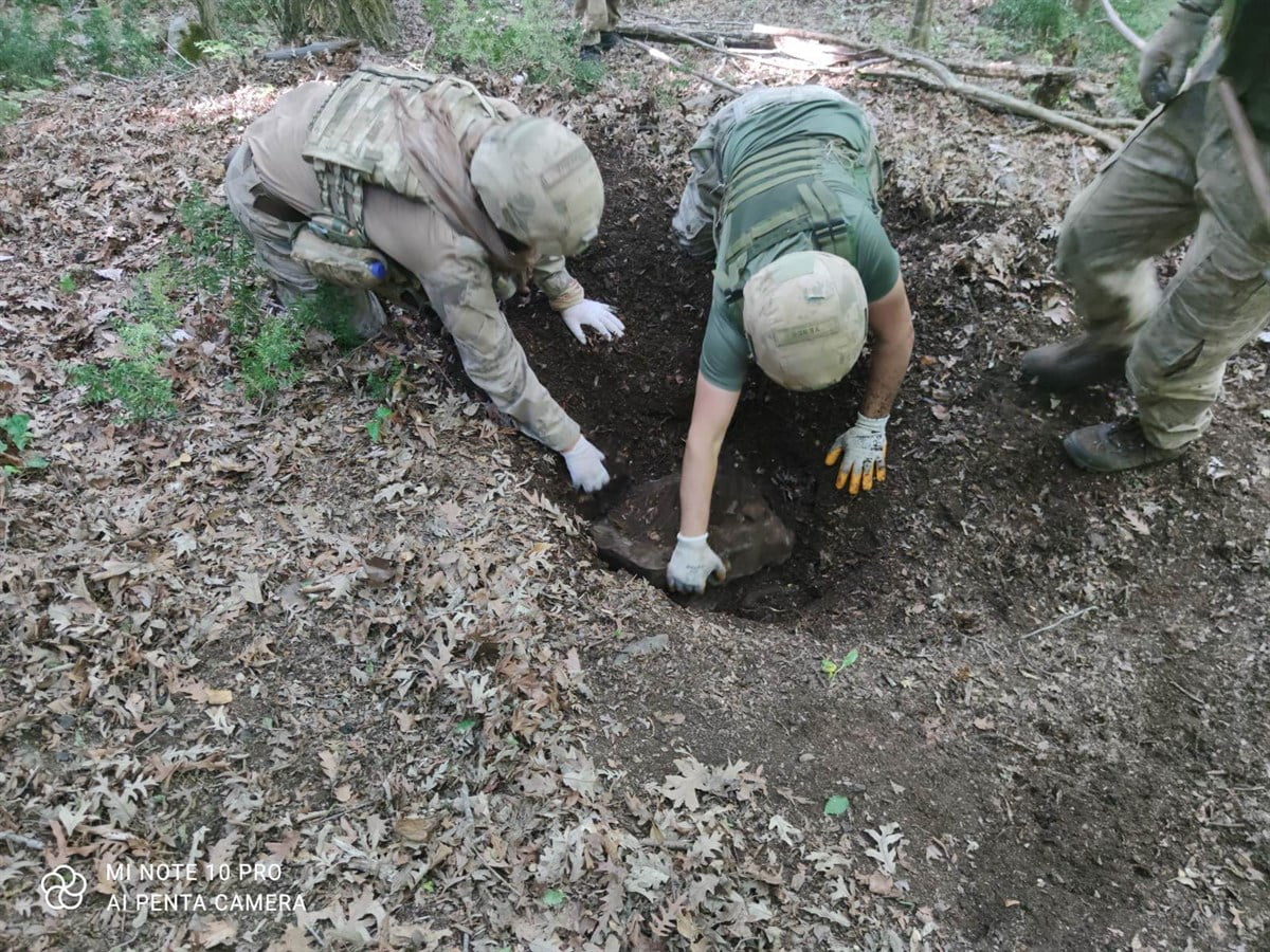 Hatay’da Yer Altı Deposu Bulundu