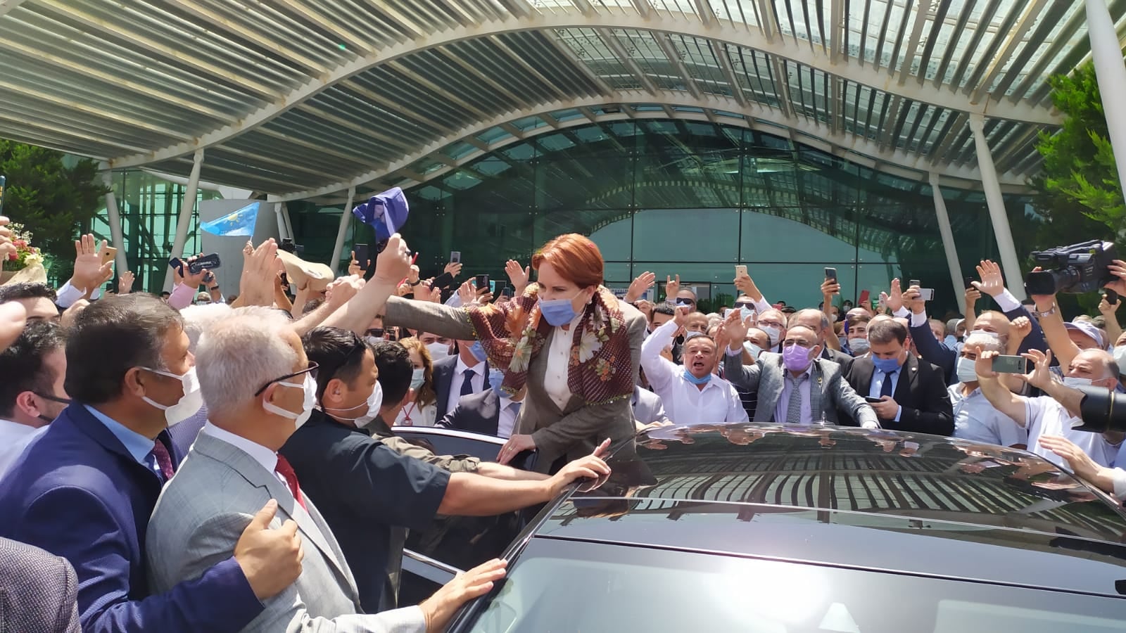 MERAL AKŞENER HATAY&#8217;DA