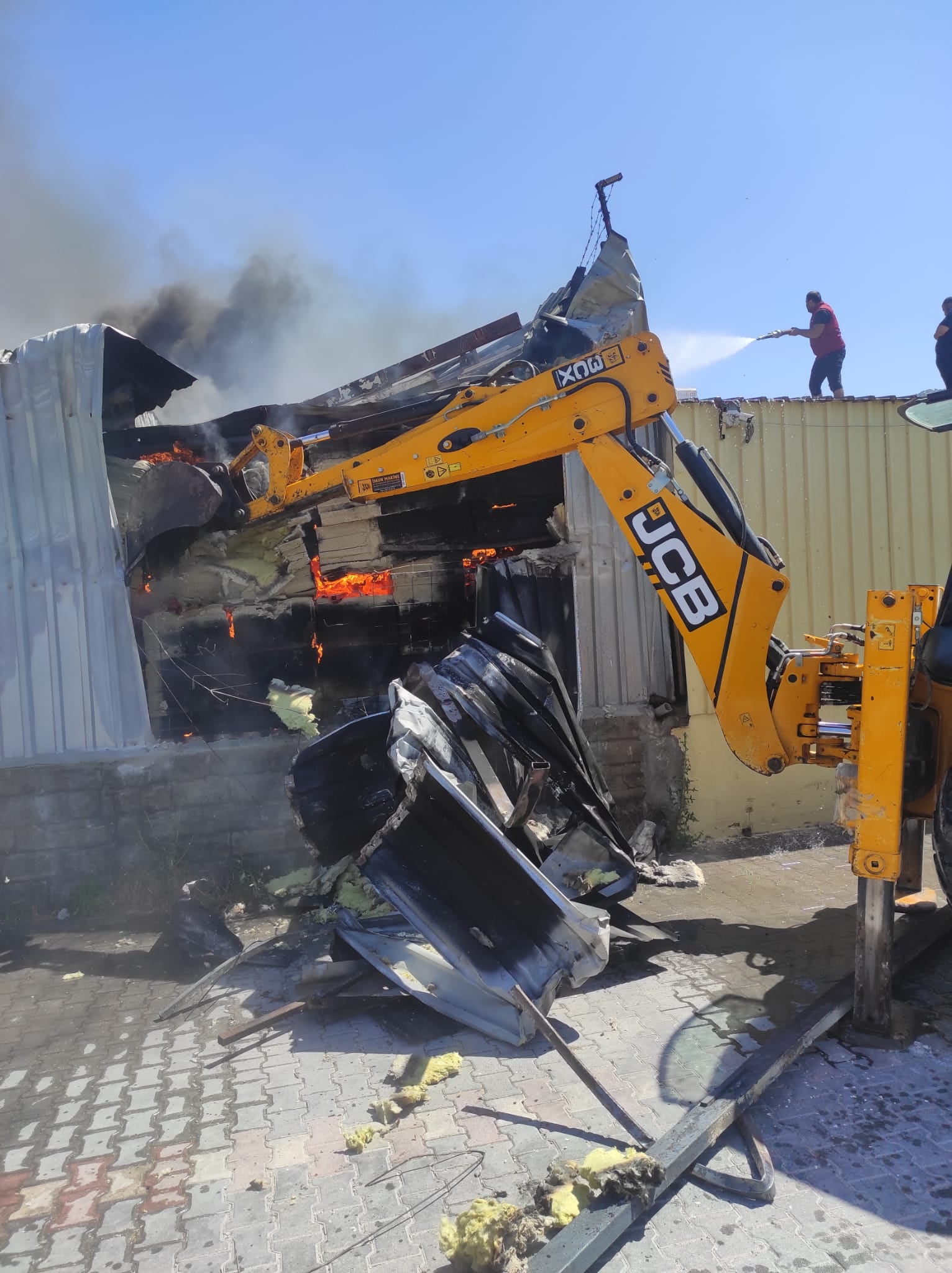 Hatay&#8217;da Çıkan Yangın Kontrol Altına Alındı