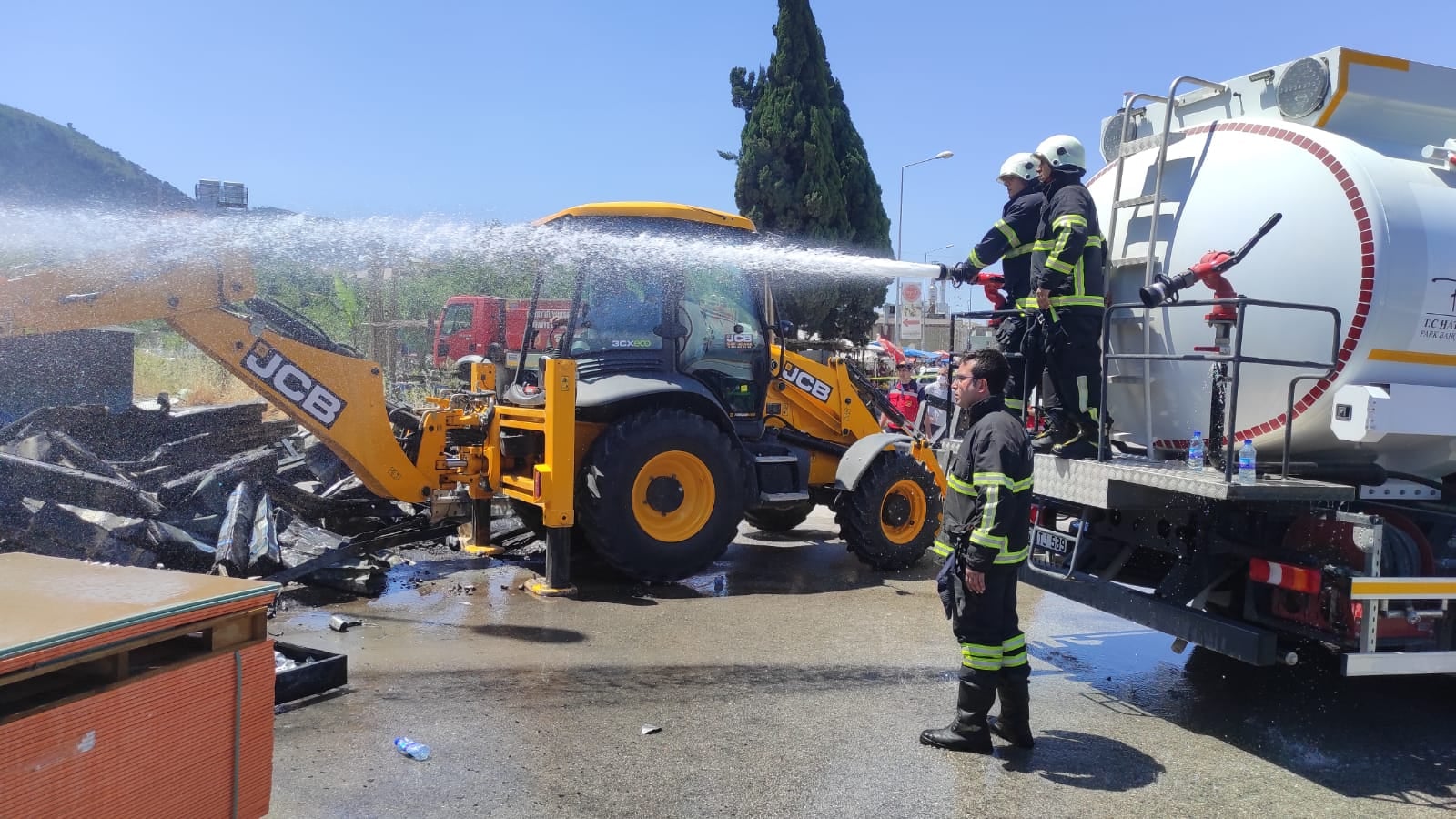 Hatay&#8217;da Çıkan Yangın Kontrol Altına Alındı