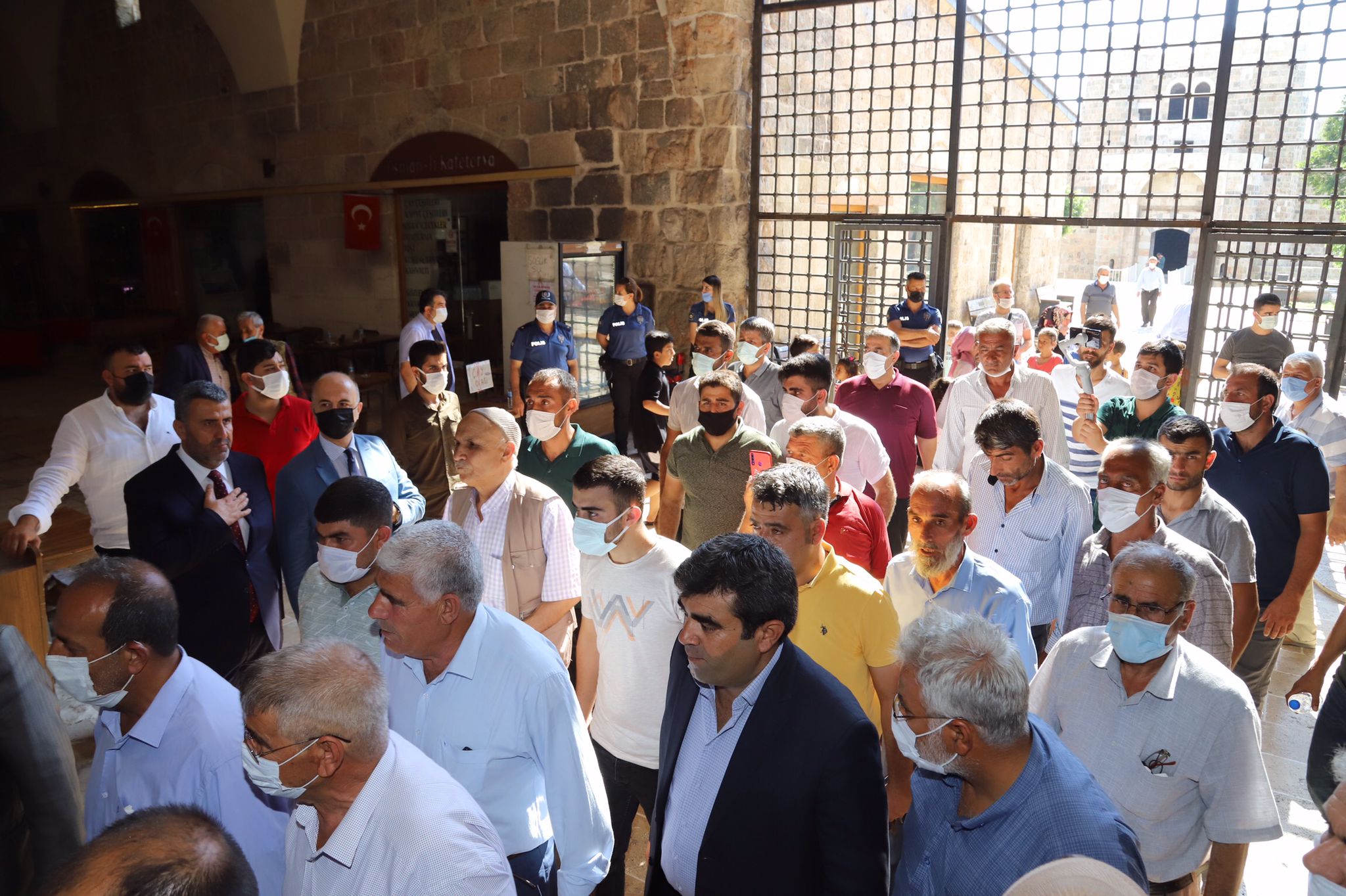 D&uuml;şmanlığı K&ouml;r&uuml;kleyen Kan Davalarını Bitirmeliyiz