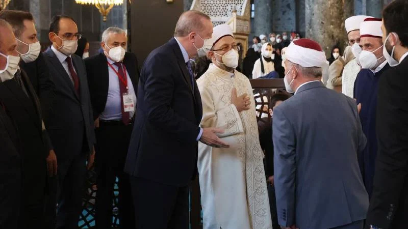 ATATÜRK’E HAKARET EDEN İMAM MECLİS GÜNDEMİNDE