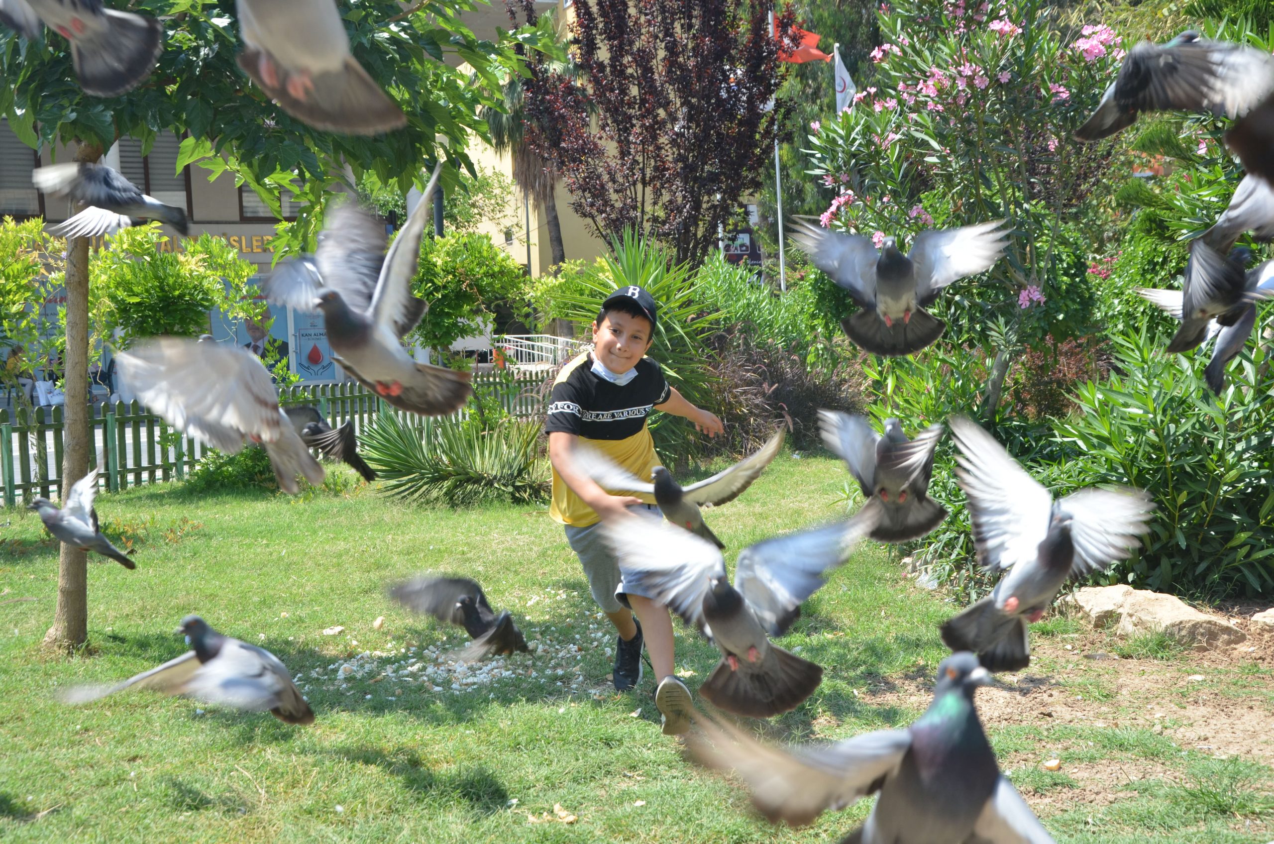 Çocuklar Özgürlüğe Kanat Çırpıyor