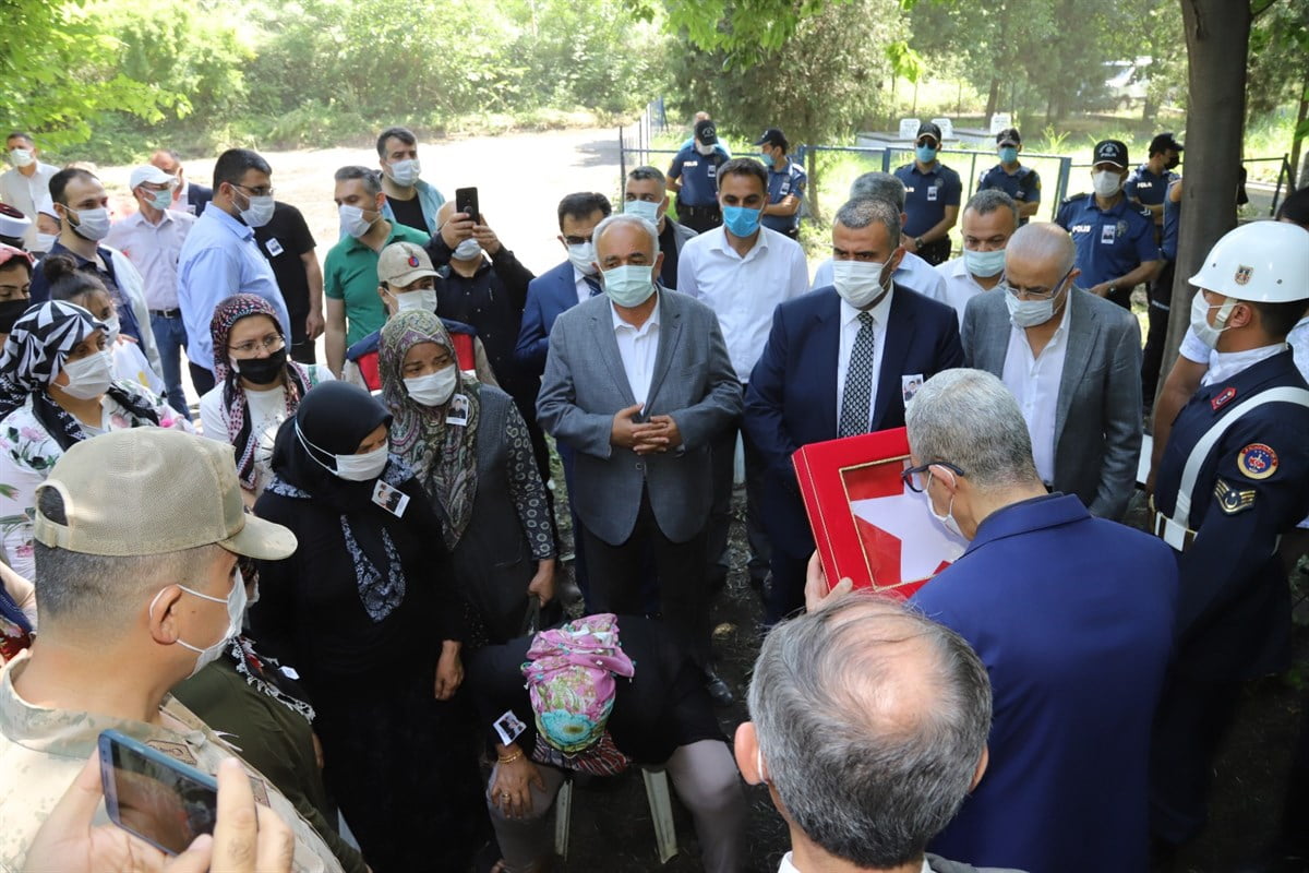 Görevi Başında Vefat Eden &#8220;Uzman Jandarma Hüseyin Mılık&#8221; Son Yolculuğuna Uğurlandı