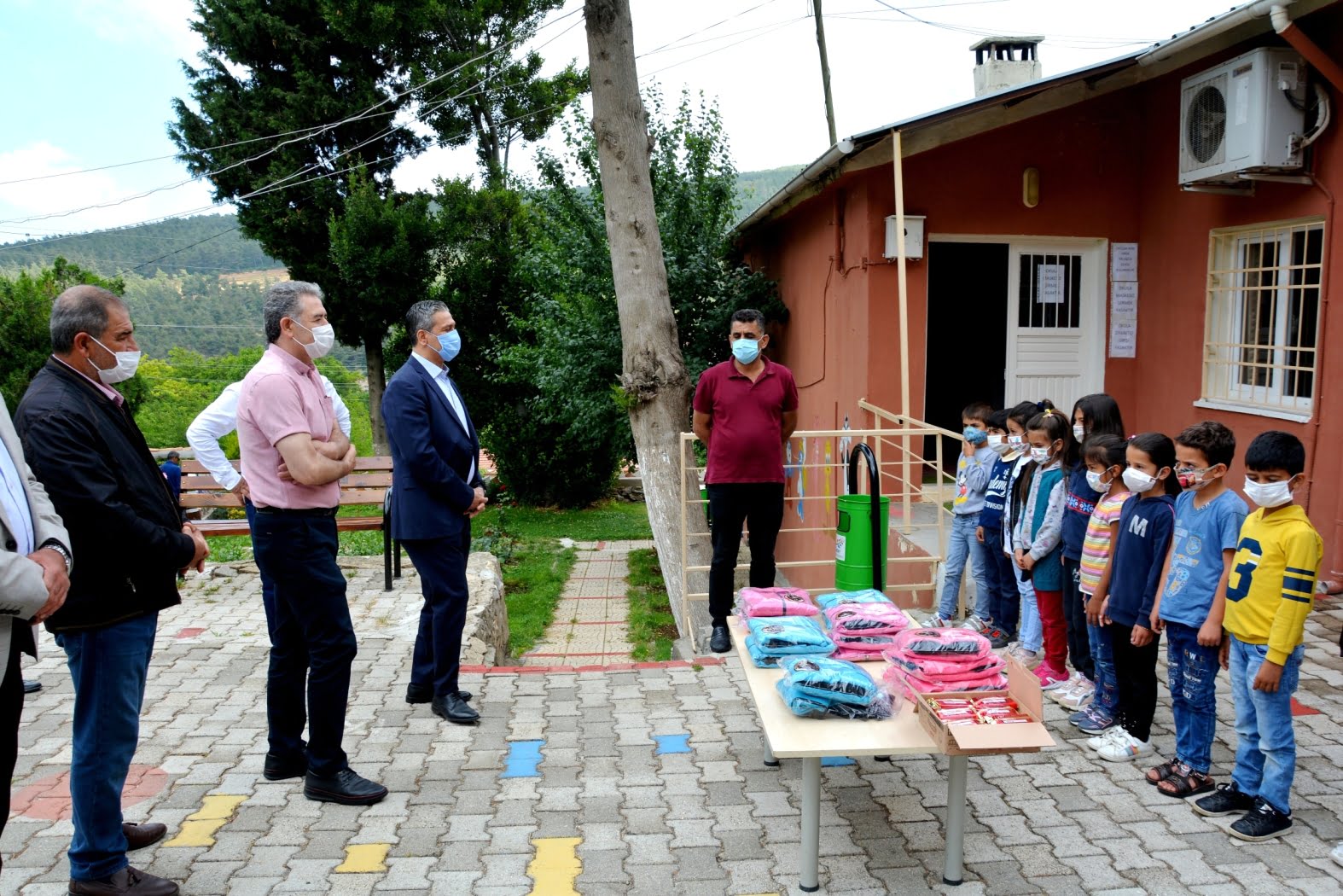 Belediye Başkanı İbrahim Gül’den; Tatil hediyesi