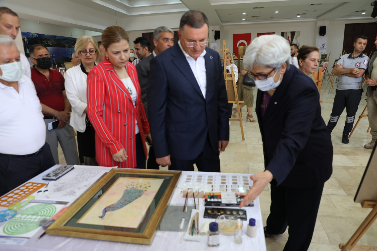 HATMEK KURSİYERLERİNDEN EL EMEĞİ GÖZ NURU SERGİ