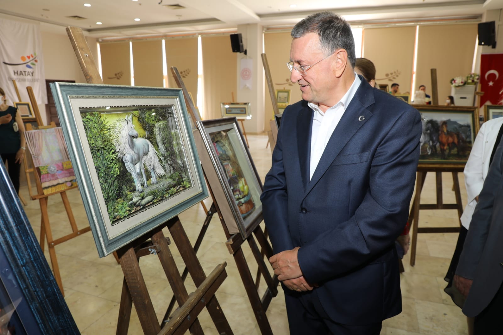 HATMEK KURSİYERLERİNDEN EL EMEĞİ GÖZ NURU SERGİ