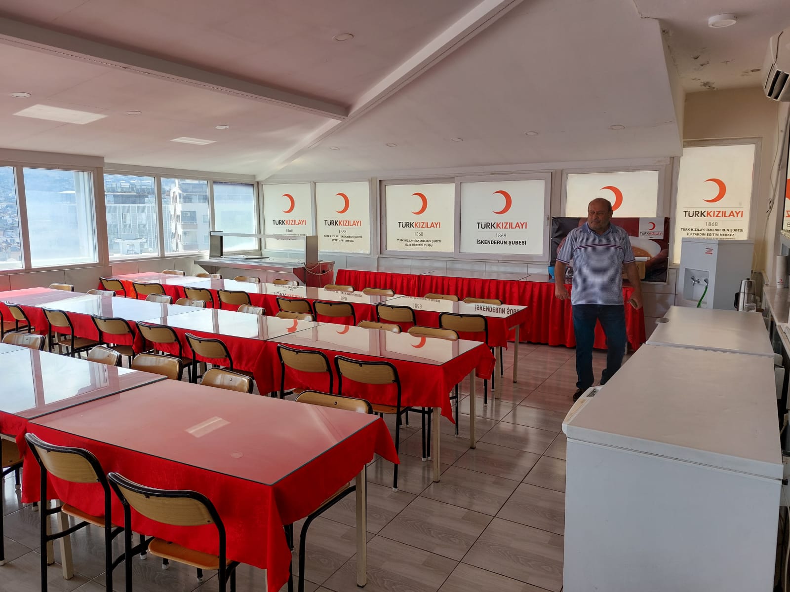 Kızılay Her Zaman İhtiyaç Sahiplerinin Yanında