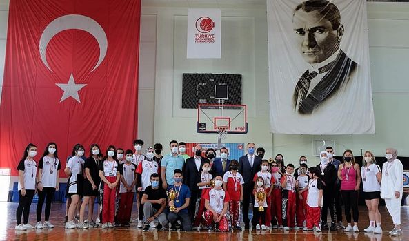 MÜZİKLİ FORM YARIŞMASI ÖDÜL TÖRENİ