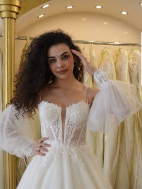 Safir Moda Evi Yeni Tasarımlarıyla Sizleri Bekliyor