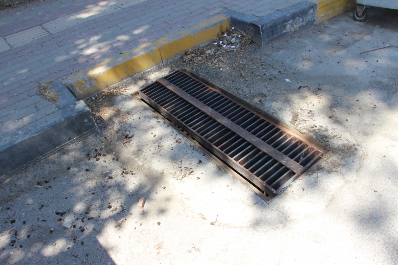 İŞLEVİNİ KAYBETMİŞ MAZGALLAR BAKIMDAN GEÇİYOR