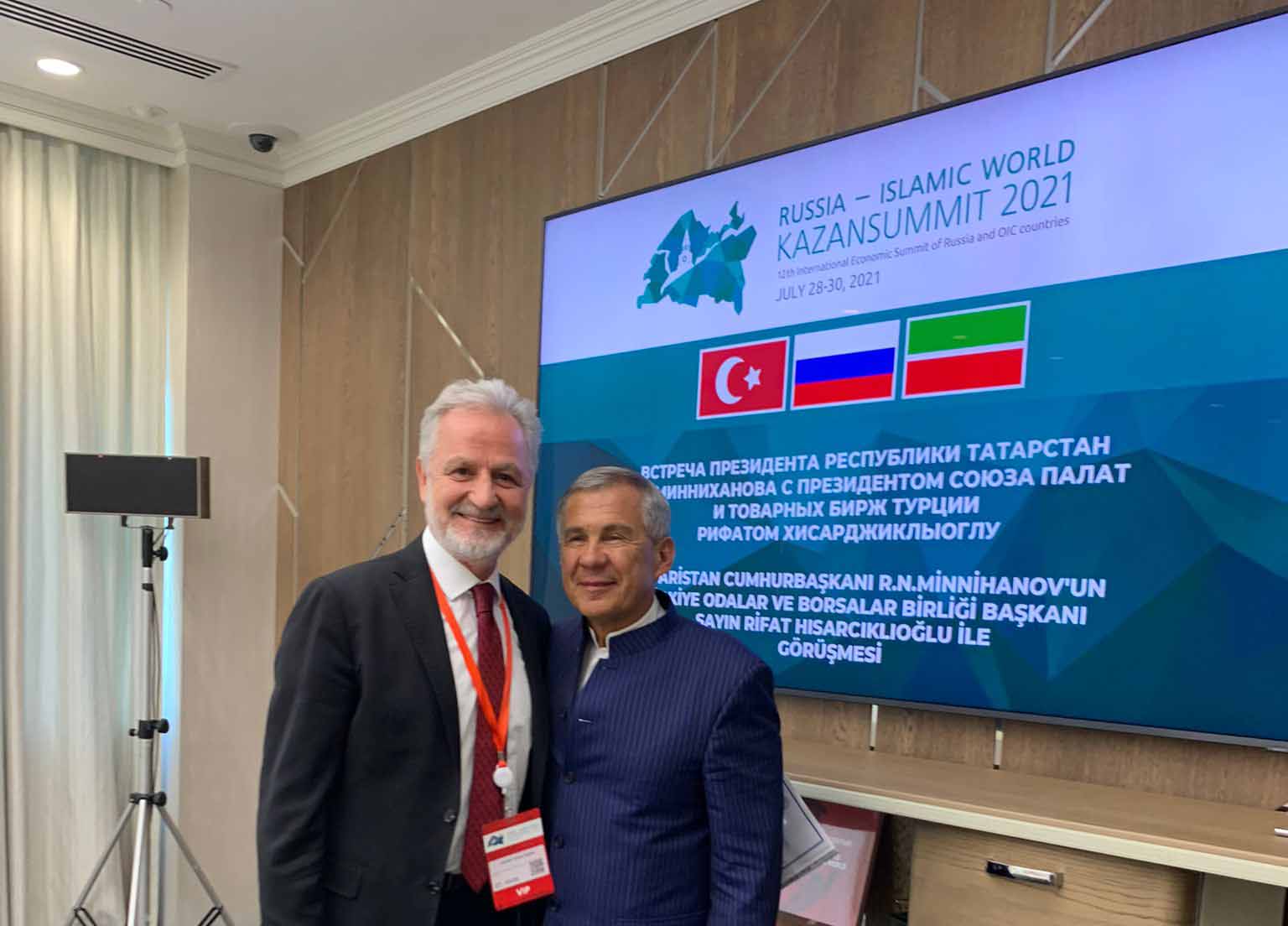 İTSO Başkanı Yılmaz,Tataristan Cumhurbaşkanı Rüstem Minnihanov ile bir araya geldi