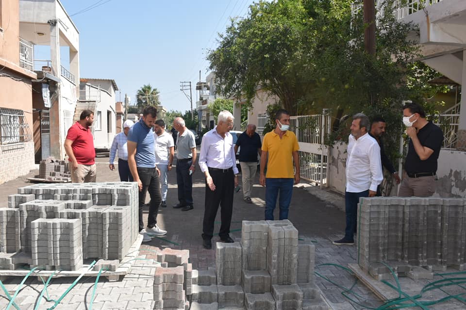 ARSUZ’DA YOL YAPIM ÇALIŞMALARI DEVAM EDİYOR