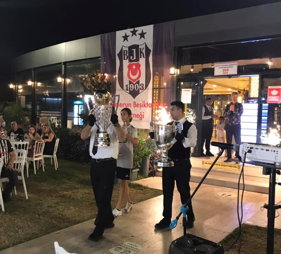 İskenderun Beşiktaşlılar Derneğinden Şampiyonluk Kutlaması