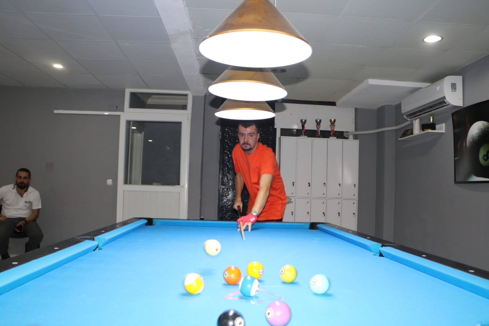 TÜRKİYE POOL TURU 10 TOP BİLARDO ŞAMPİYONASI İSKENDERUN&#8217;DA YAPILIYOR