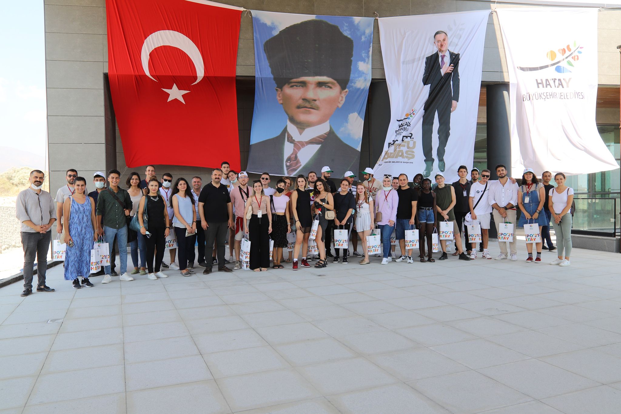 FARKLI KÜLTÜRLER EXPO 2021 HATAY ALANLARINDA BULUŞTU