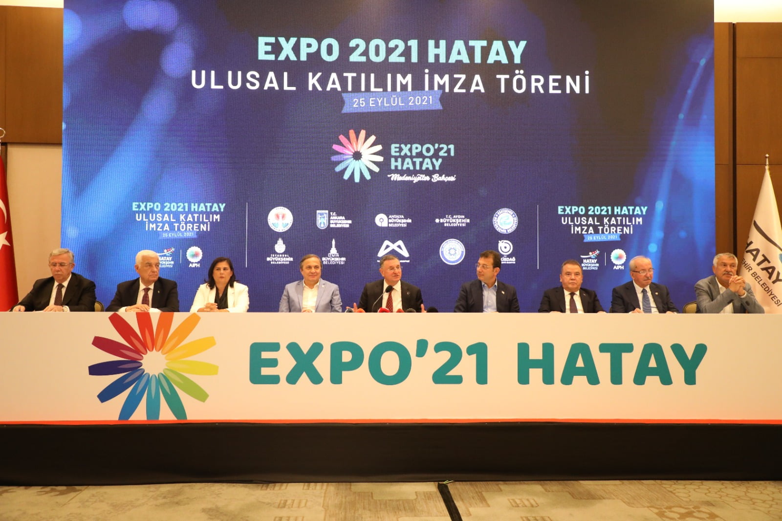 CHP&rsquo;Lİ B&Uuml;Y&Uuml;KŞEHİR BELEDİYE BAŞKANLARINDAN ORTAK BİLDİRGE