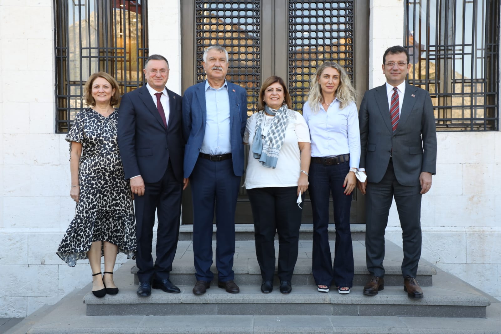 EKREM İMAMOĞLU: HATAY &Ccedil;OK &Ouml;ZEL BİR ŞEHİR
