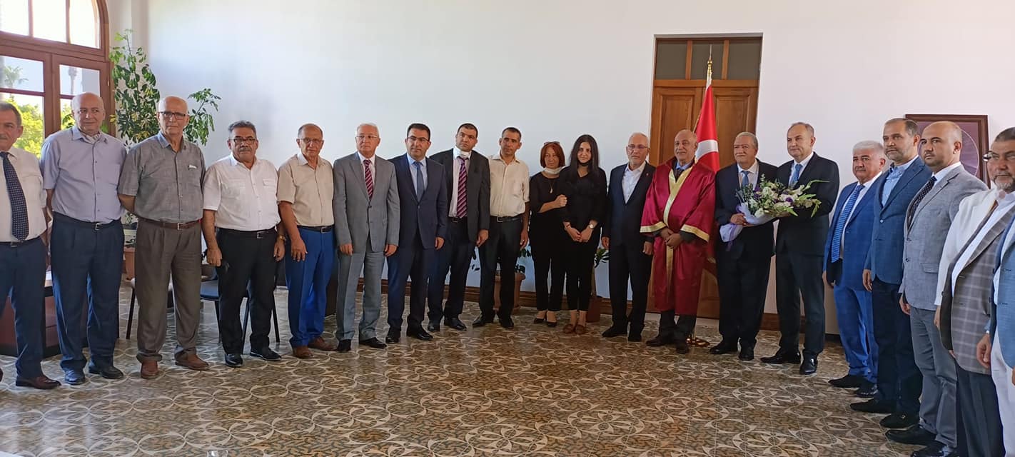 Yılın Ahisi seçilen Esnaf Behzat Böke Esnaf Oda Başkanları ile Birlikte Kaymakam Yönden ve Belediye Başkanı Tosyalı’yı Makamında Ziyaret Etti