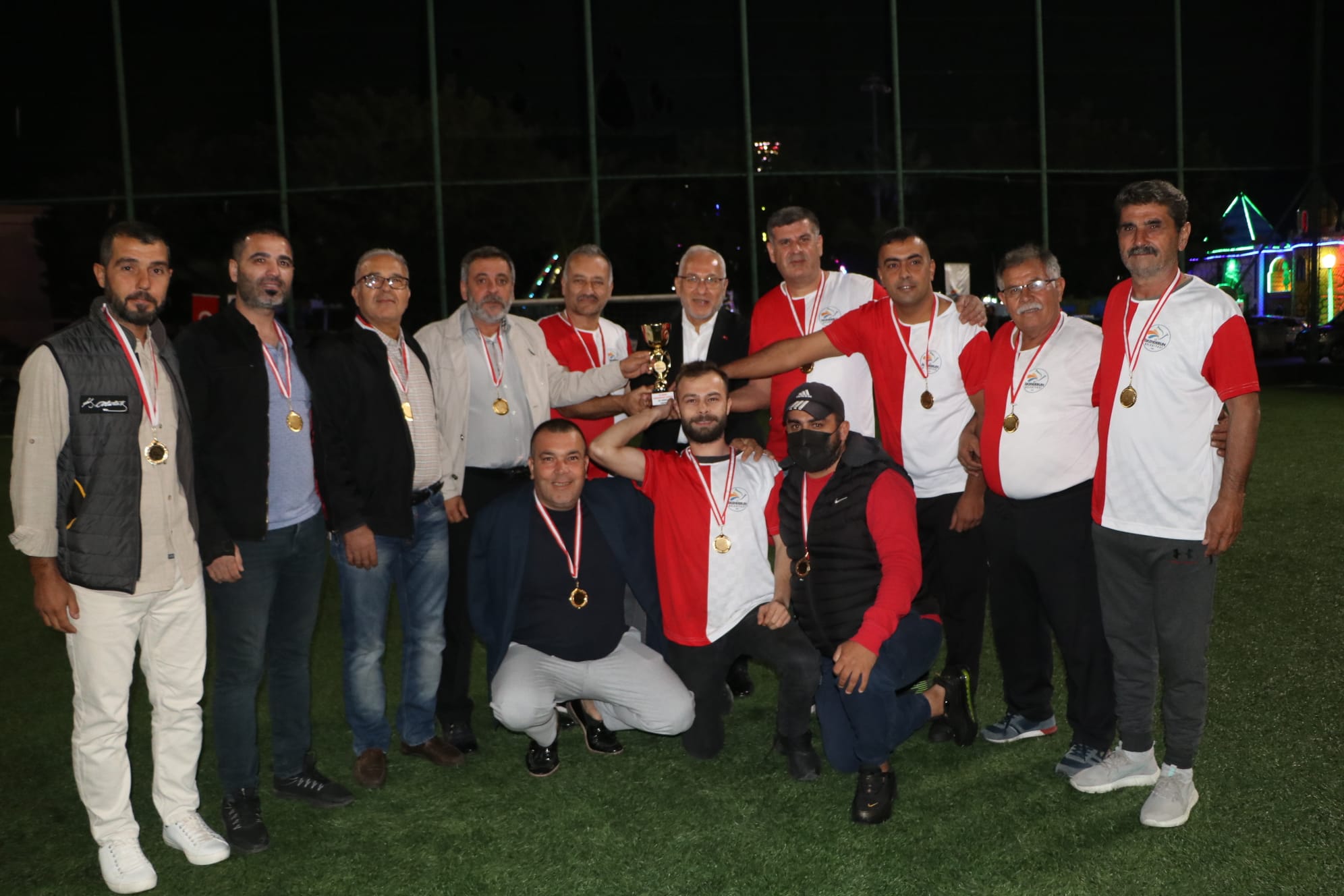 İskenderun Belediyesi Kurumlar Arası Futbol Turnuvası Sona Erdi