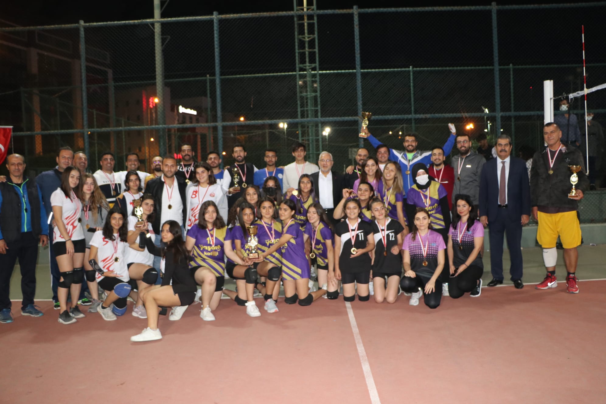 İskenderun Belediyesi Kurumlar Arası Futbol Turnuvası Sona Erdi