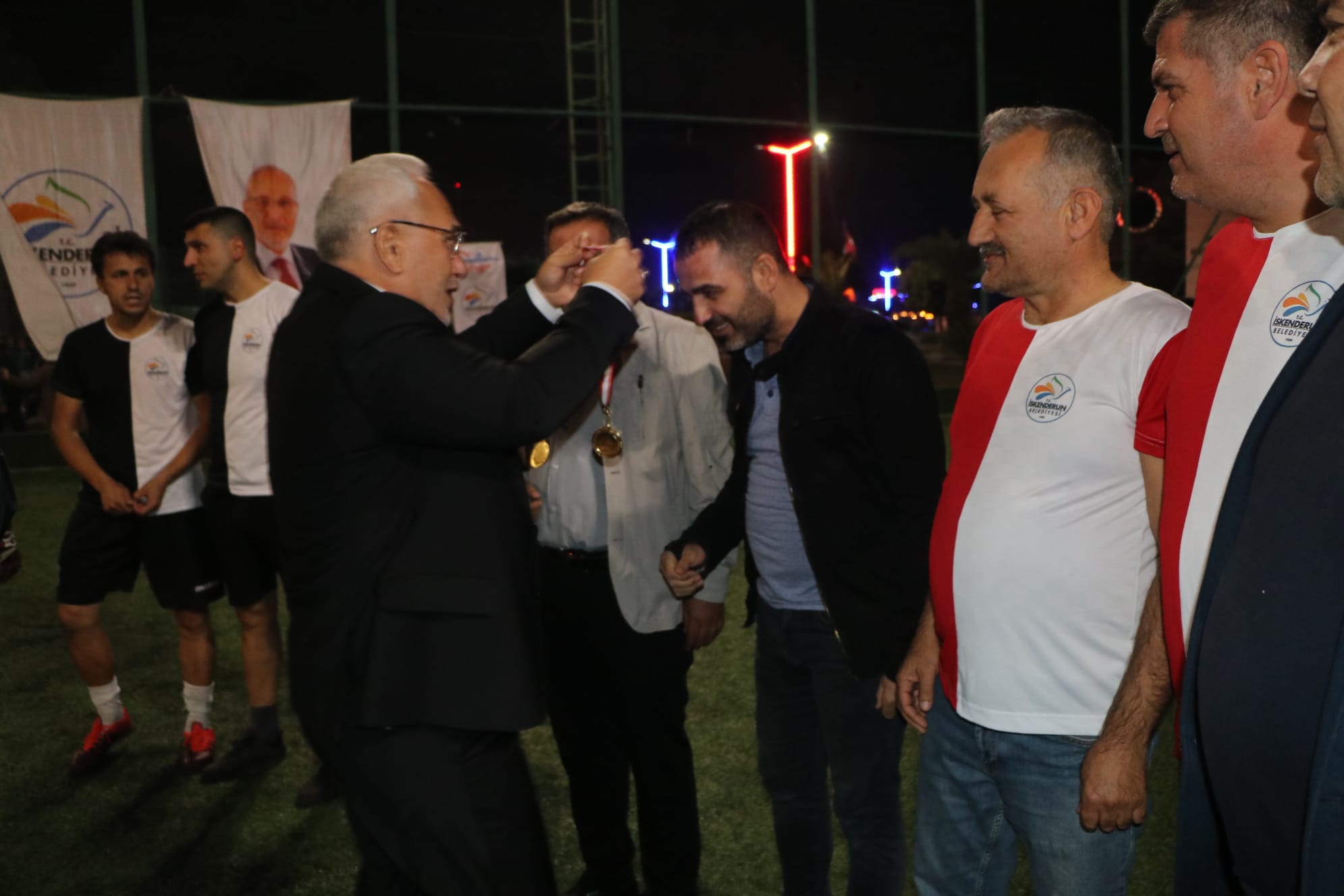 İskenderun Belediyesi Kurumlar Arası Futbol Turnuvası Sona Erdi