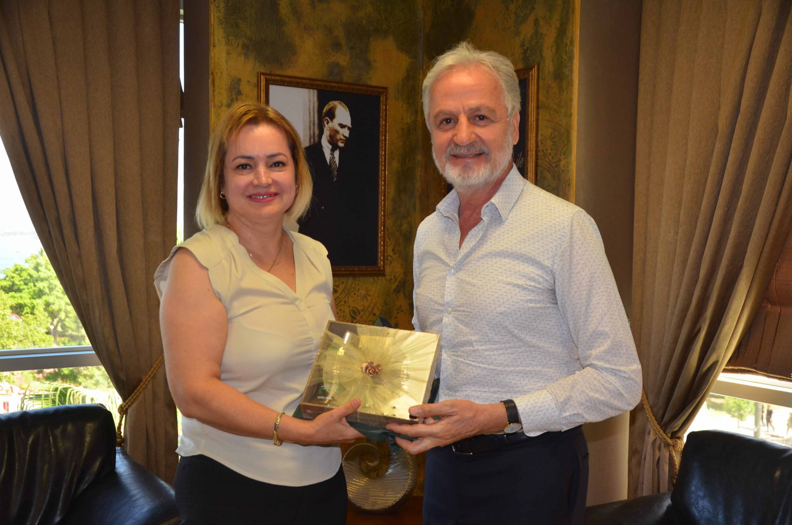 DASİFED Başkanı G&uuml;lay G&uuml;l İTSO&rsquo;yu Ziyaret Etti