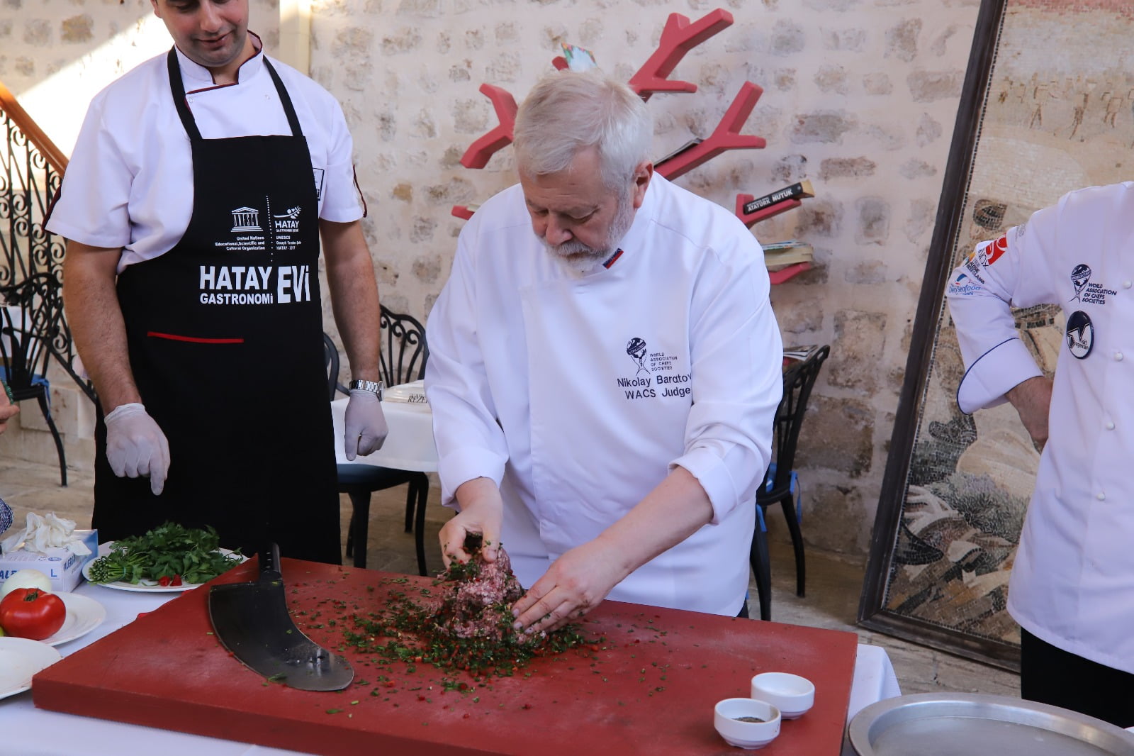 RUS ŞEFLERDEN HATAY YEMEKLERİNE TAM NOT