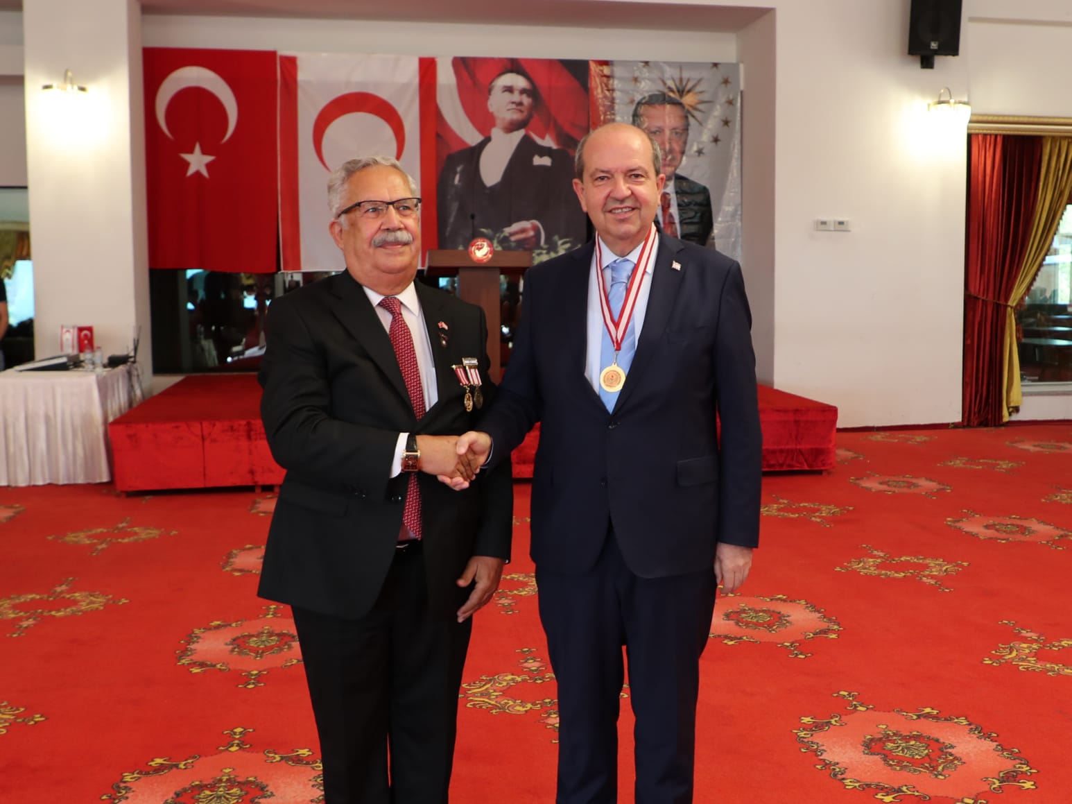 Vali Doğan ve KKTC Cumhurbaşkanı Tatar Kıbrıs Gazileriyle Bir Araya Geldi