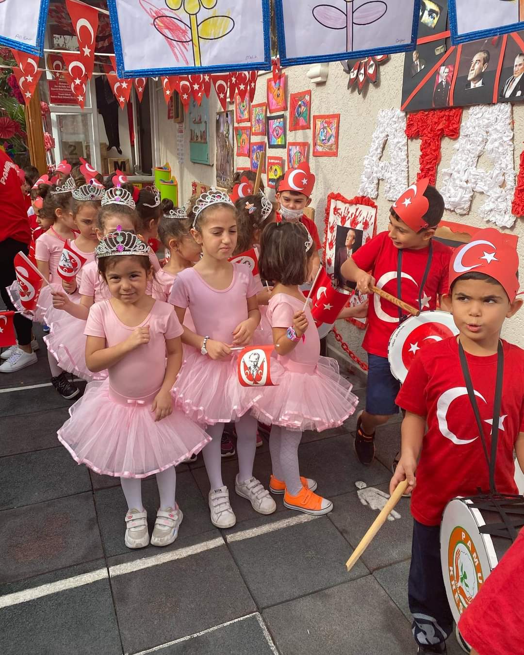 Pamuk Okul Öncesi Eğitim Kurumlarında 29 Ekim Cumhuriyet Bayramı Coşkusu Yüreklerde Hissedildi
