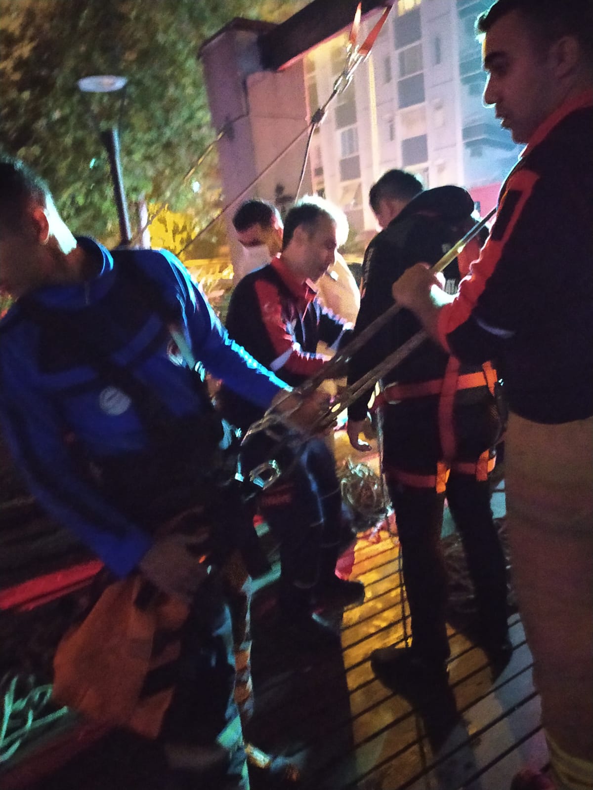 ASİ NEHRİ&rsquo;NE ATLAYAN VATANDAŞ HAYATINI KAYBETTİ