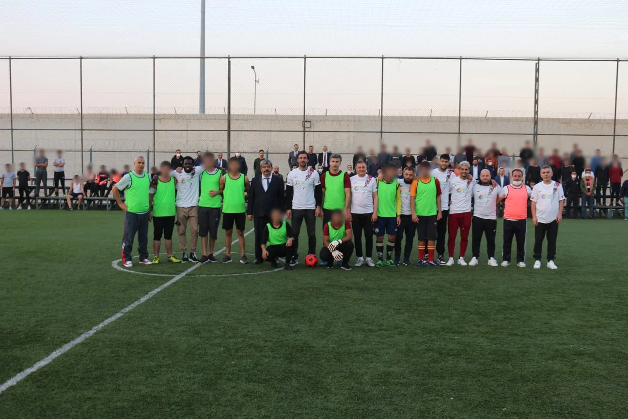 TUTUKLU VE HÜKÜMLÜ ÇOCUKLAR HATAYSPOR İLE MAÇ YAPTI