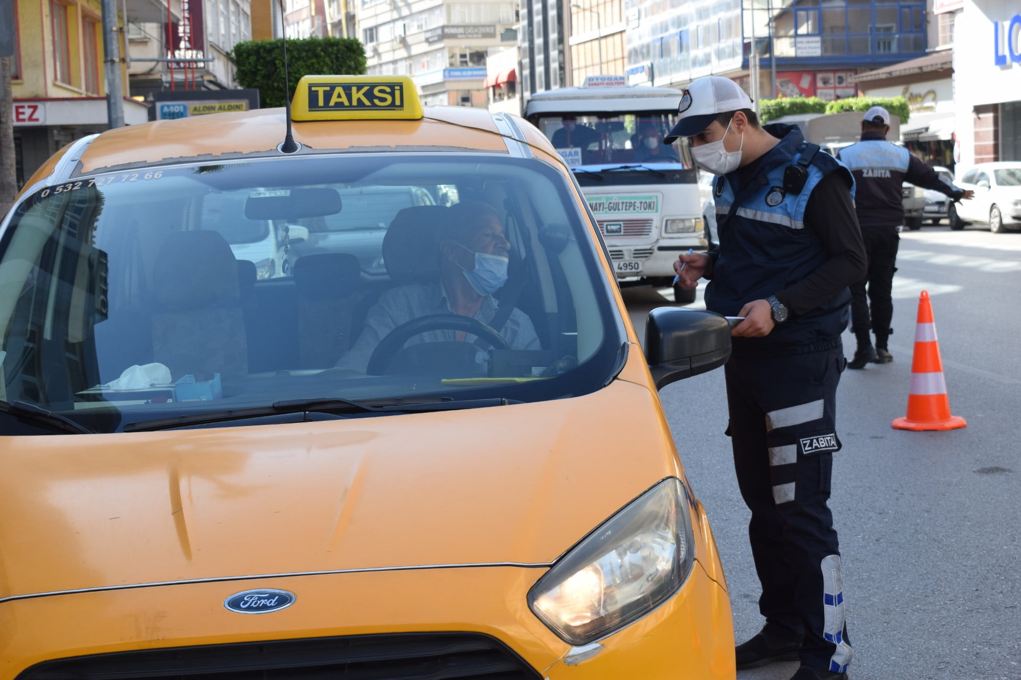 HBB Tarafından İskenderun&#8217;daki Taksiler Denetlendi