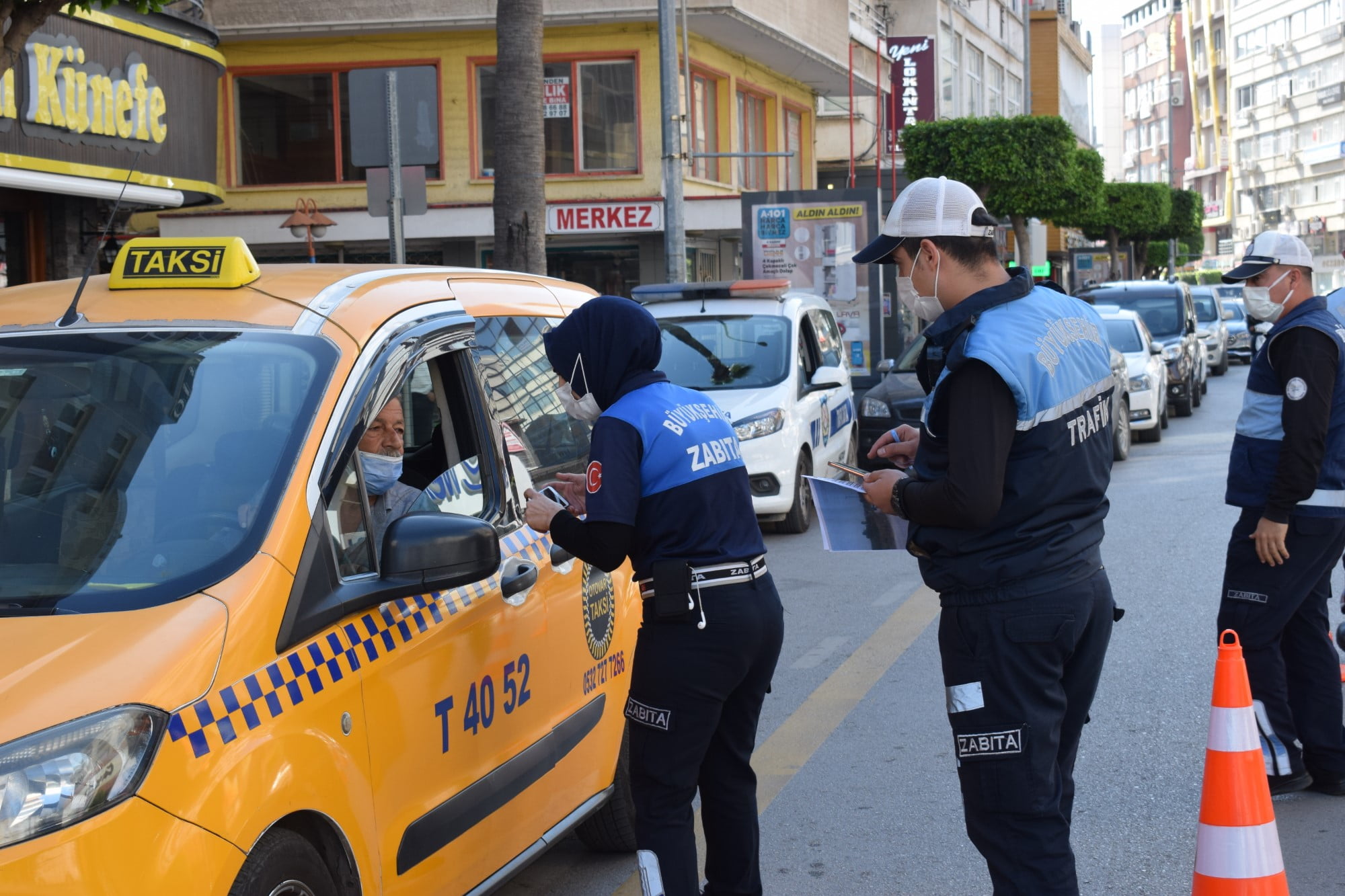 HBB Tarafından İskenderun&#8217;daki Taksiler Denetlendi