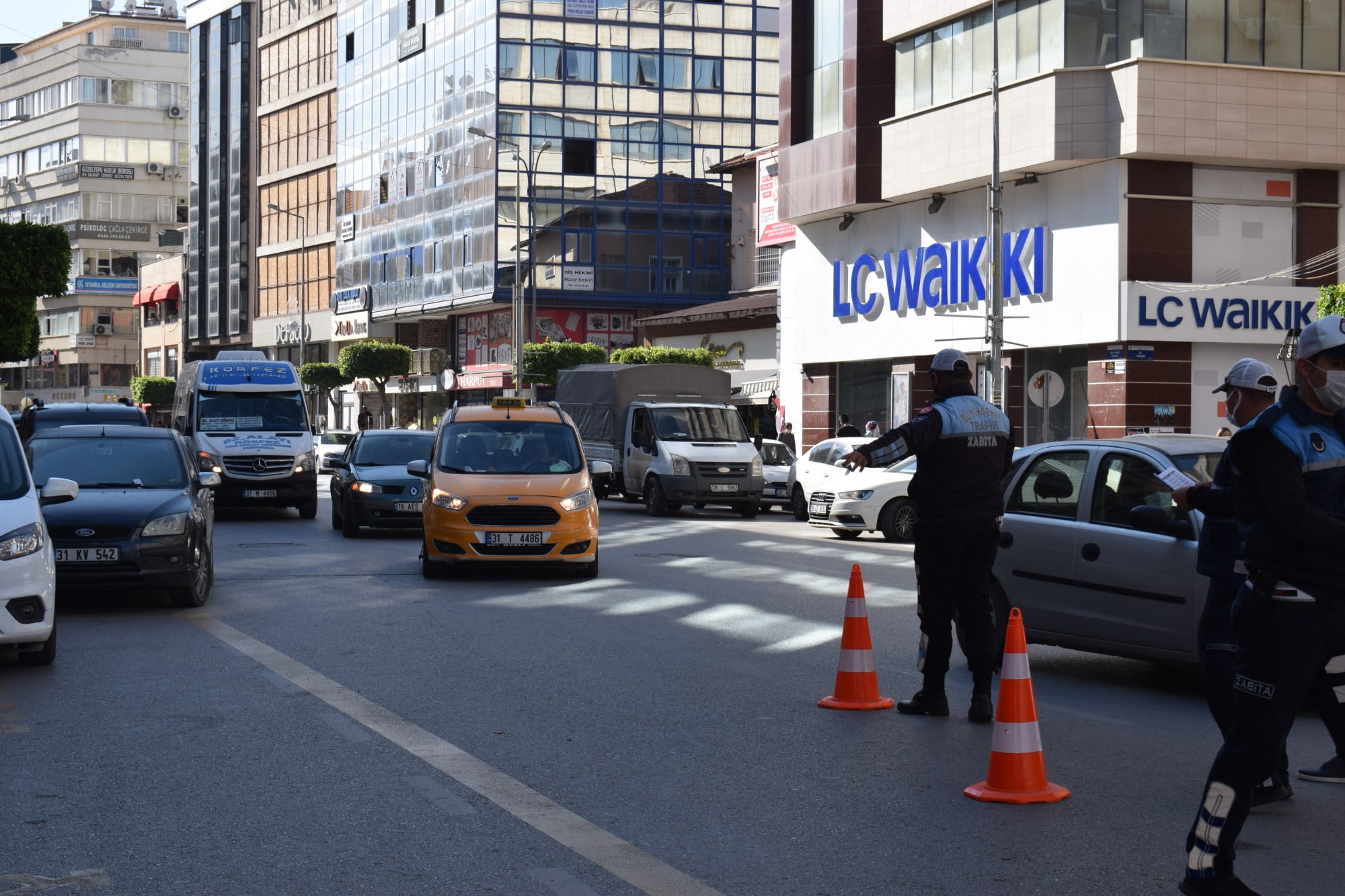 HBB Tarafından İskenderun&#8217;daki Taksiler Denetlendi