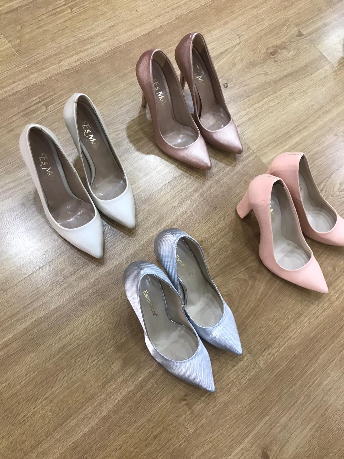 &Ouml;ğretmenler G&uuml;n&uuml;ne &Ouml;zel 4 &Ccedil;ift Ayakkabı 99.90 TL