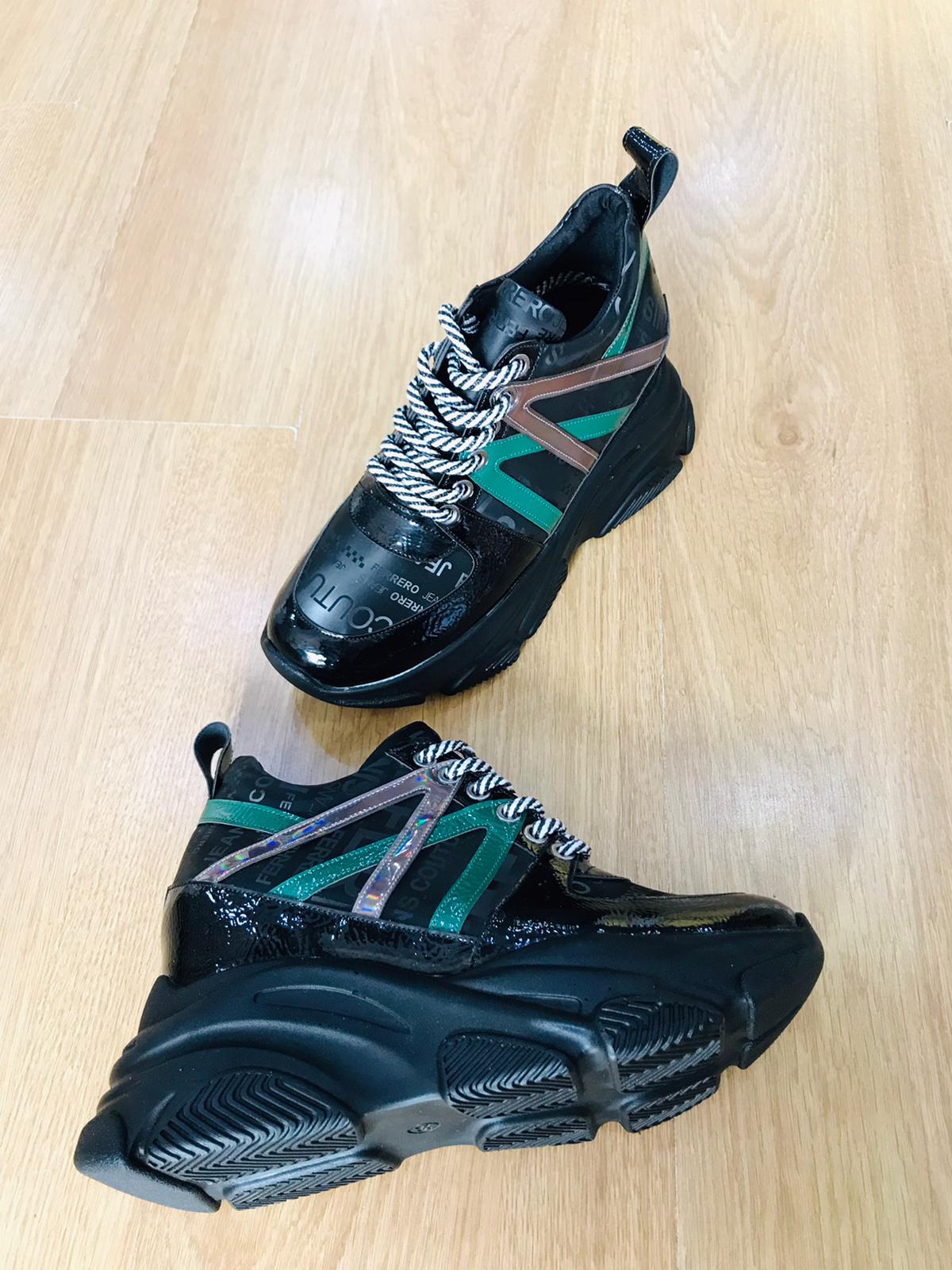 &Ouml;ğretmenler G&uuml;n&uuml;ne &Ouml;zel 4 &Ccedil;ift Ayakkabı 99.90 TL