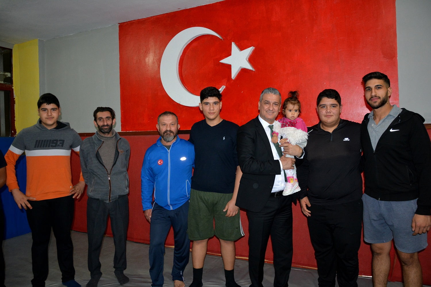 Belediye Başkanı İbrahim Gül’den Sporculara Destek