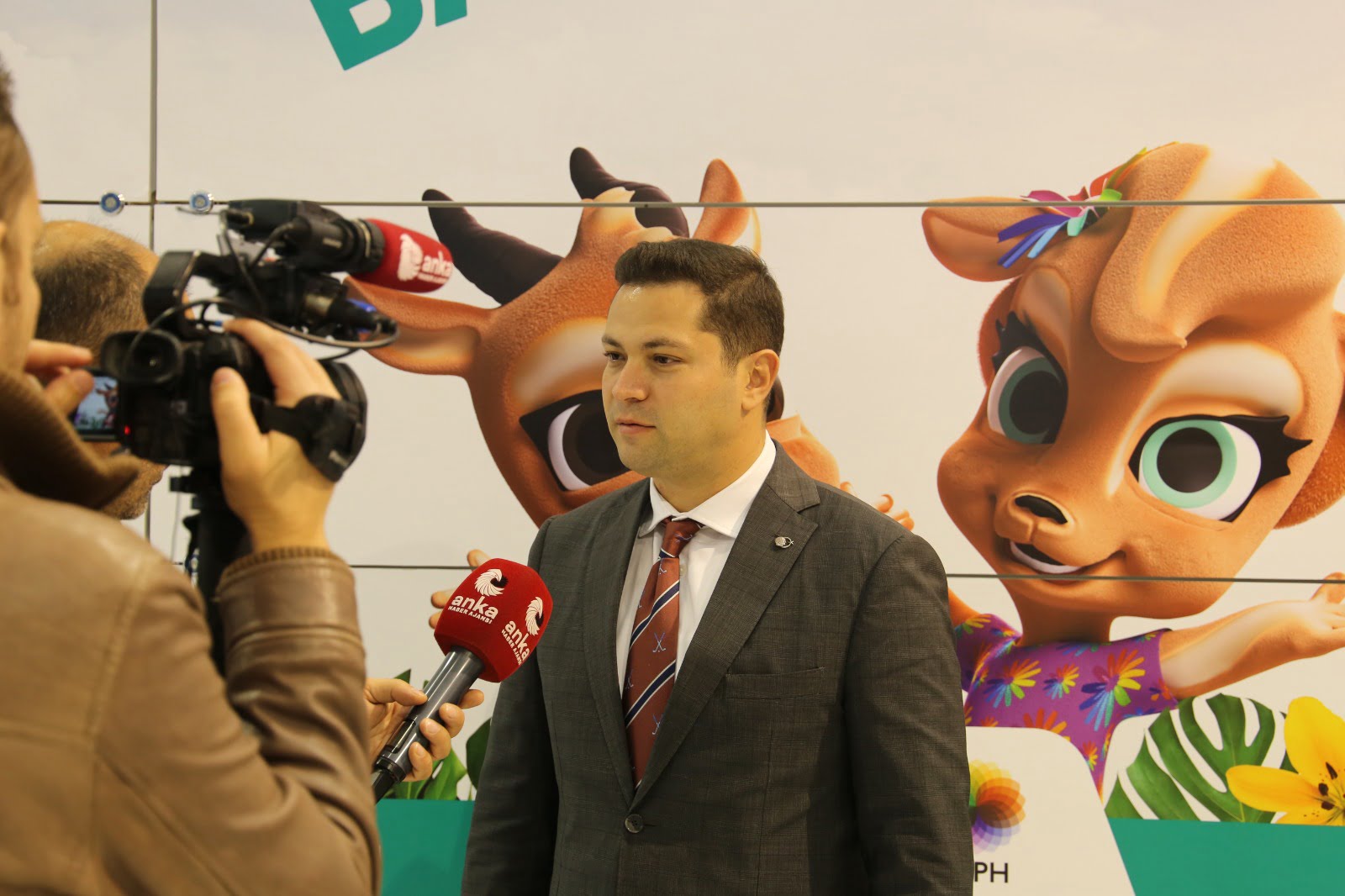 HATAY&rsquo;IN G&Uuml;ZELLİKLERİ İZMİR&rsquo;E TAŞINDI