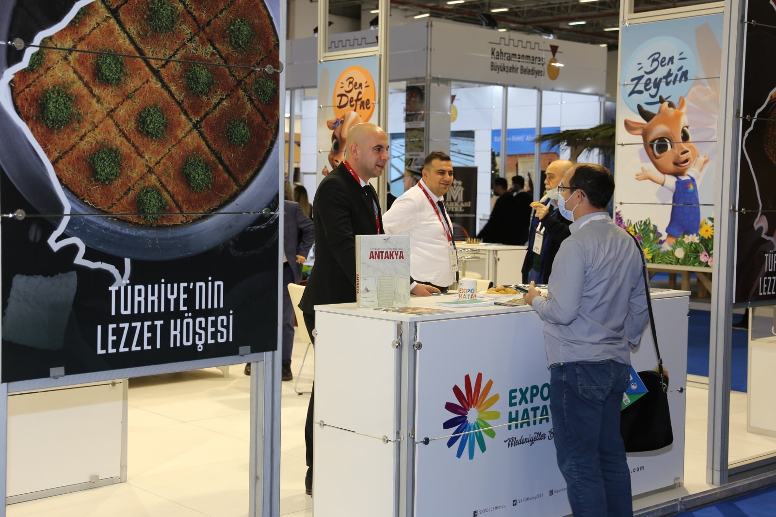 HATAY&rsquo;IN G&Uuml;ZELLİKLERİ İZMİR&rsquo;E TAŞINDI