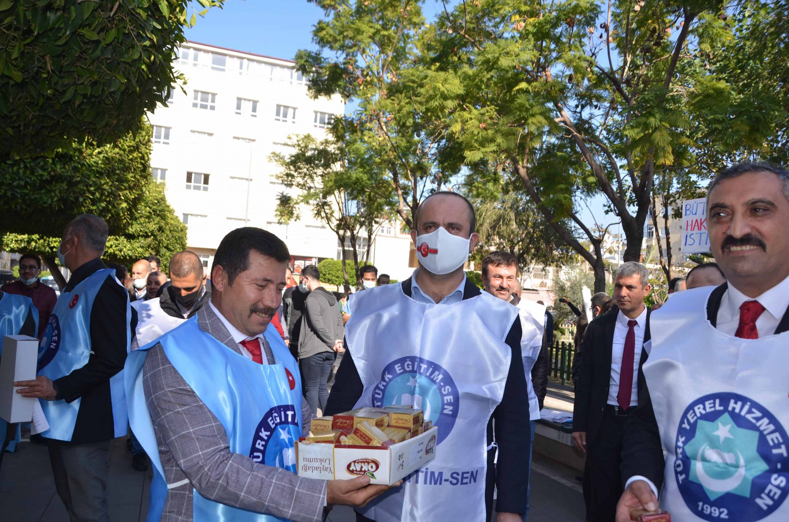 T&uuml;rk Kamu Sen’den Lokumlu Eylem