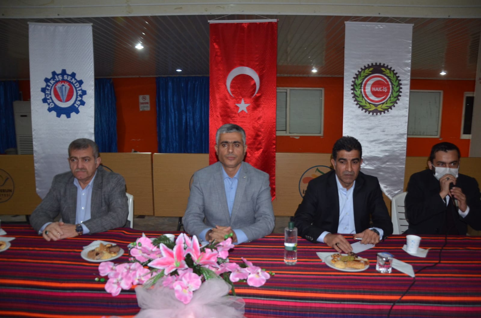 G&uuml;ng&ouml;r; &ldquo;Sendika Olarak İstikrardan Yana Olacağız&rdquo;